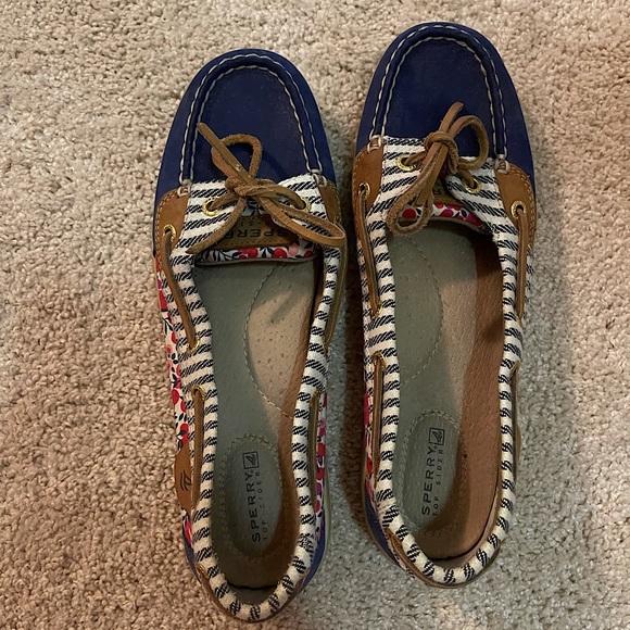 Sperry Shoes - Women's Angelfish Liberty Floral Print 8.5M